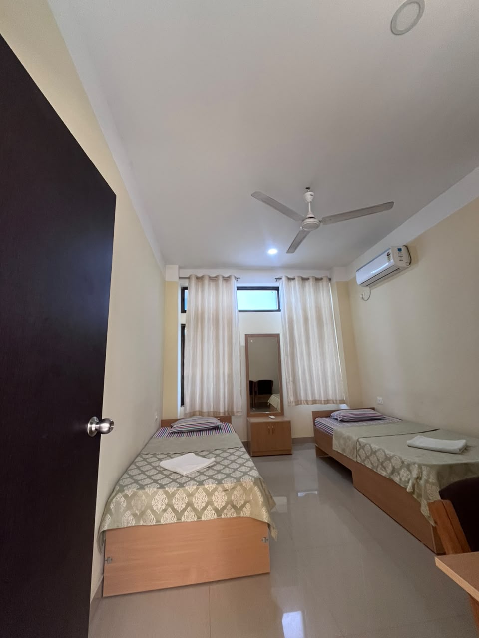Room 206